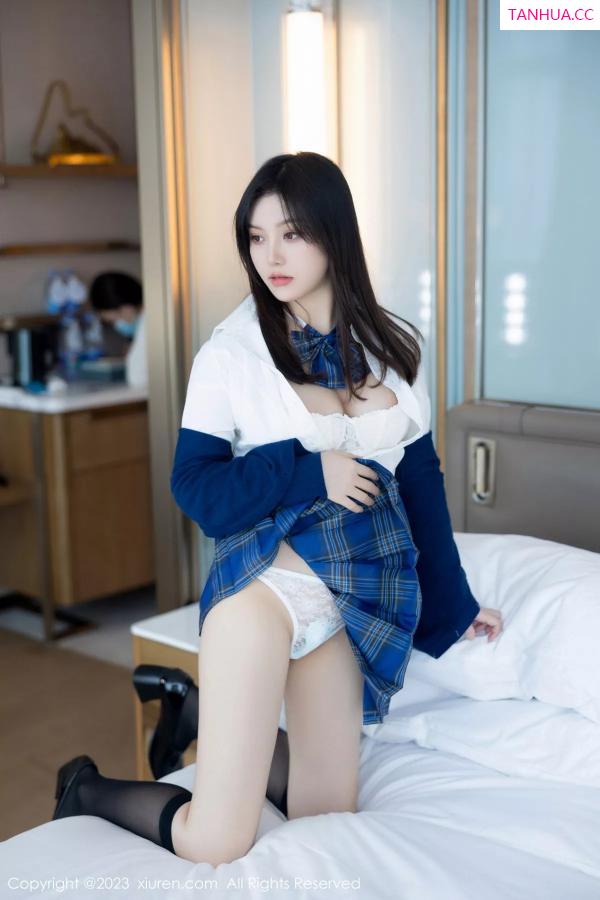 豆瓣酱  [XiuRen]高清写真图 2023.12.01 No.7754 豆瓣酱 丝袜美臀第60张图片